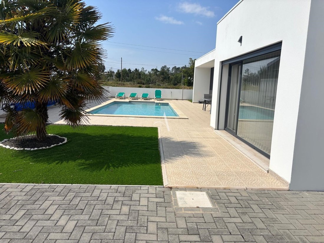 Villa in Pataias, Leiria District, Portugal 2 - 17885566
