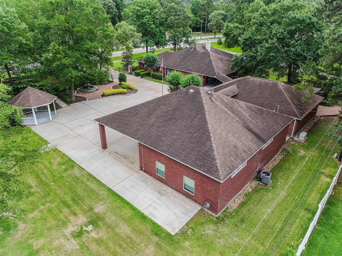 House in Conroe, Texas, United States 2 - 17876800
