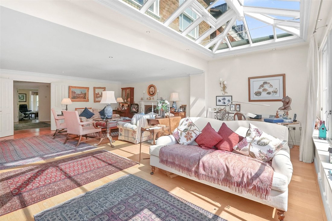 House in Richmond Upon Thames, England 5 - 17878916