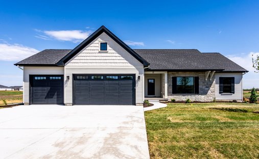 House in Le Claire, Iowa, United States 1