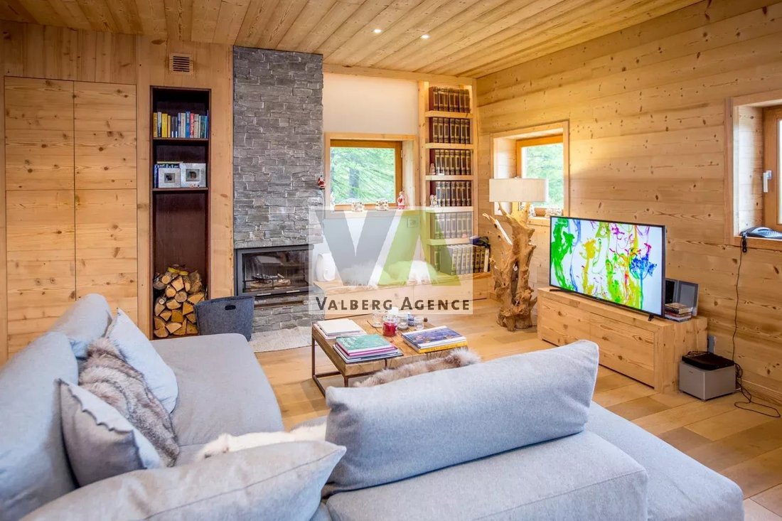 Chalet in Entraunes, Provence-Alpes-Côte d'Azur, France 2 - 16842053