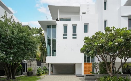 House in Chong Nonsi, Krung Thep Maha Nakhon, Thailand 1