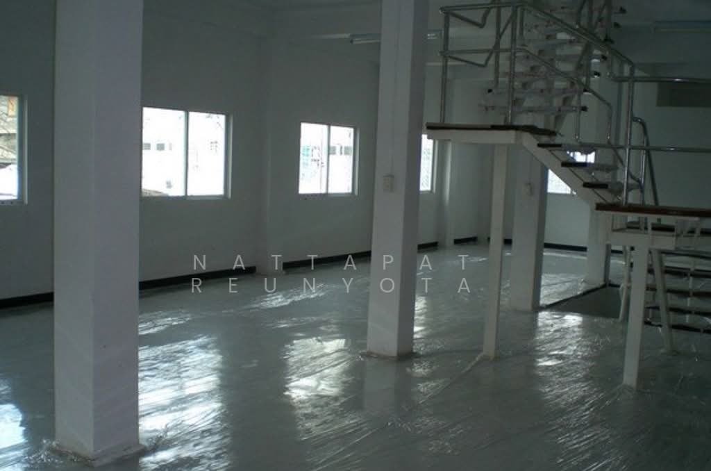 Townhouse in Rong Mueang, Bangkok, Thailand 1 - 17881584
