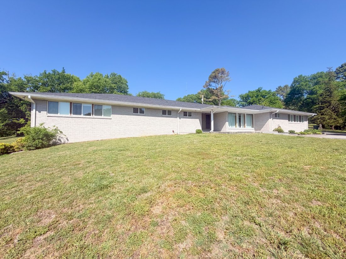 House in Pulaski, Tennessee, United States 3 - 17876436