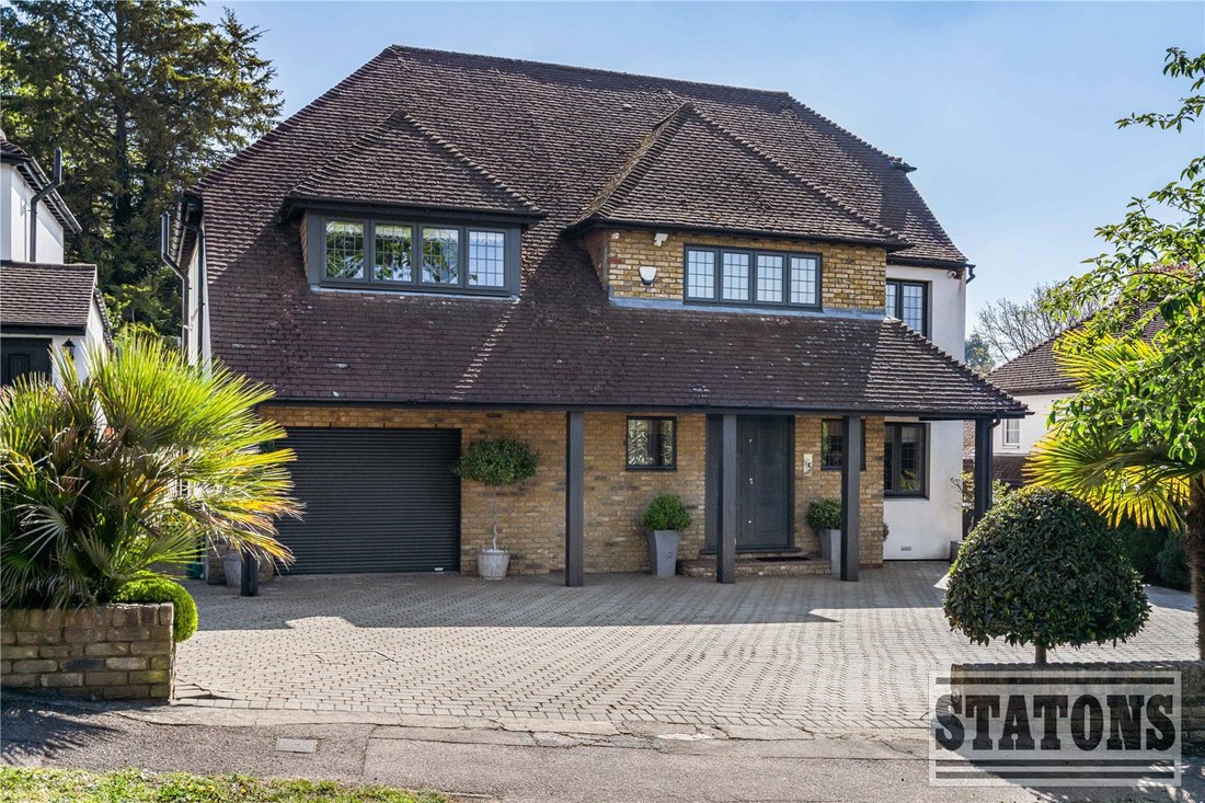 House in Ferney Hill, Enfield, England 1 - 17871905