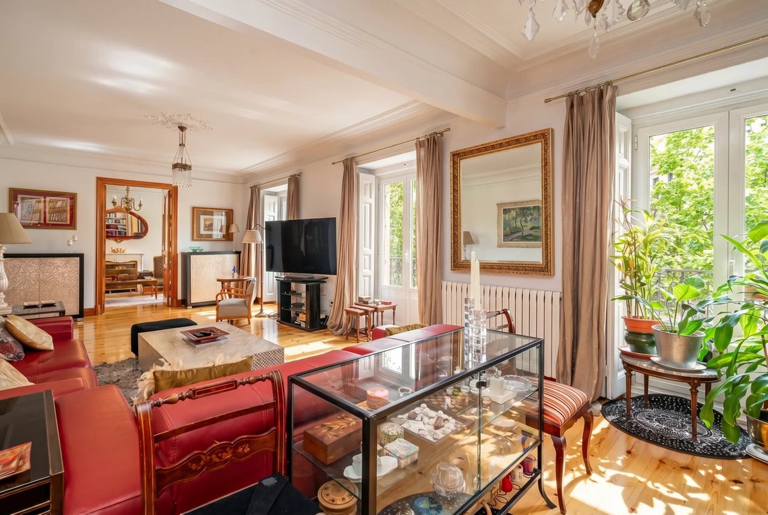 Apartment in Chamberi, Madrid, Spain 2 - 17873785
