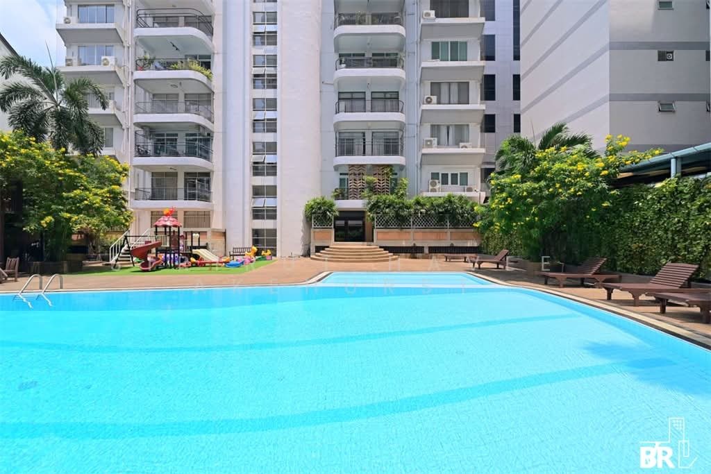 Condo in Ko Tan, Kamphaeng Phet, Thailand 1 - 17881837