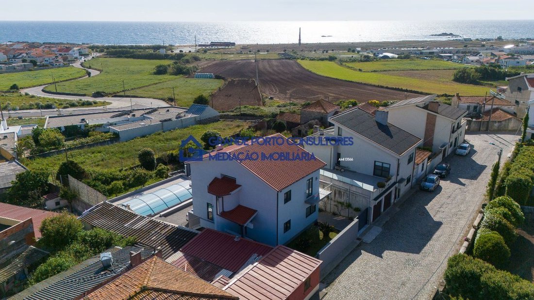 Villa in Perafita, Lavra e Santa Cruz do Bispo, Porto District, Portugal 4 - 17594199