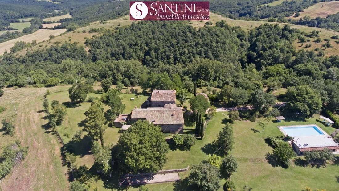Estate in San Venanzo, Umbria, Italy 2 - 17871936