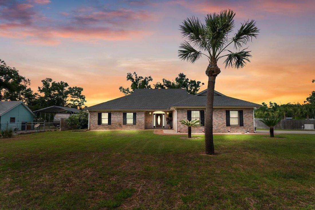 House in Steinhatchee, Florida, United States 1 - 17879553