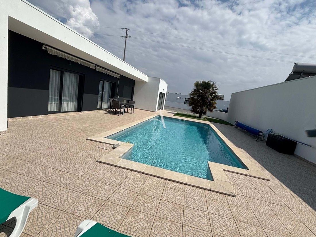Villa in Pataias, Leiria District, Portugal 1 - 17885566
