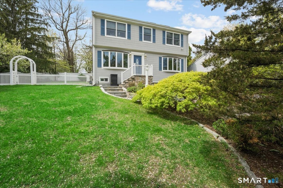 House in Stamford, Connecticut, United States 2 - 17878444
