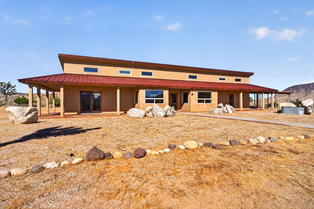 House in Pioneertown, California, United States 1 - 17883880