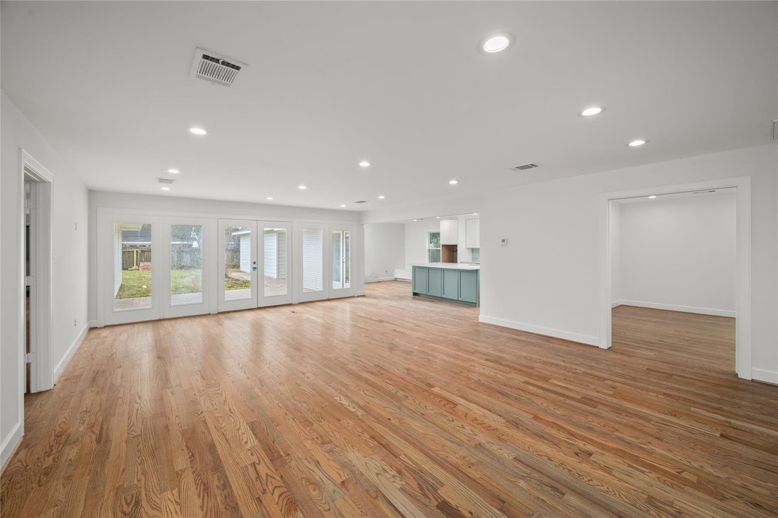 House in Houston, Texas, United States 3 - 17876807