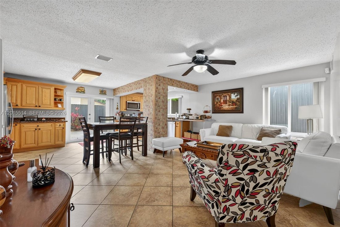 Casa a West Miami, Florida, Stati Uniti 5 - 17871937