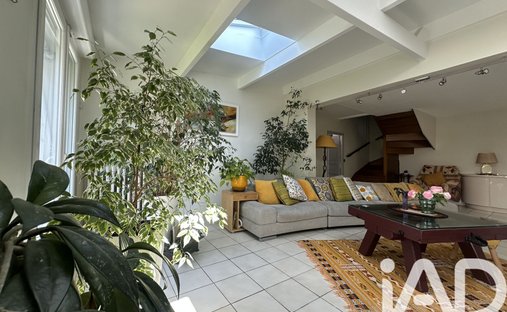 Maison à Fontenay-sous-Bois, Île-de-France, France 1