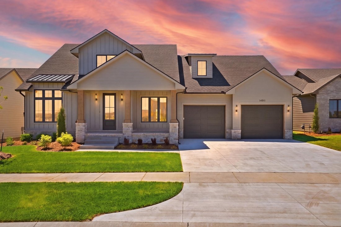 House in Bel Aire, Kansas, United States 1 - 16502957