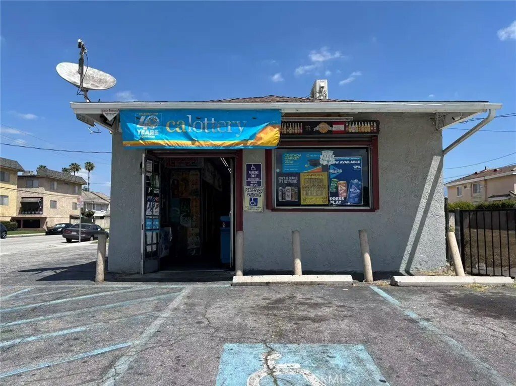 Townhouse in El Monte, California, United States 4 - 17880923
