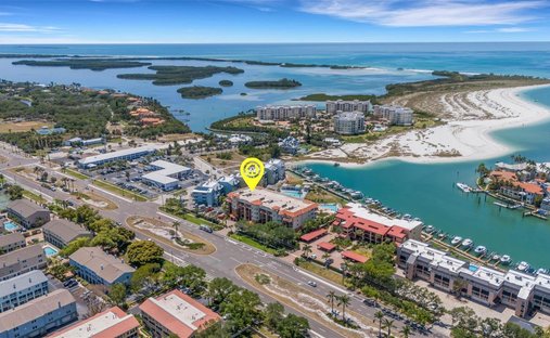 Condo in St. Petersburg, Florida, United States 1