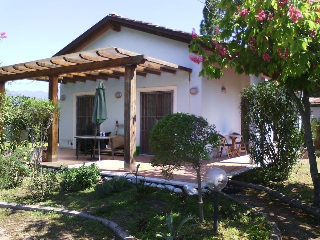 House in Tonfano, Pietrasanta, Italy 1 - 17876967