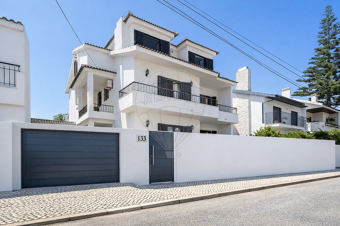 House in Carcavelos e Parede, Lisbon, Portugal 2 - 17712506