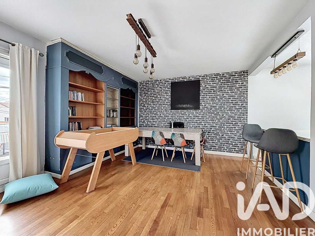 Apartment in Val d'Ablon-Zone Industrielle, Villeneuve-le-Roi, France 1 - 17884660