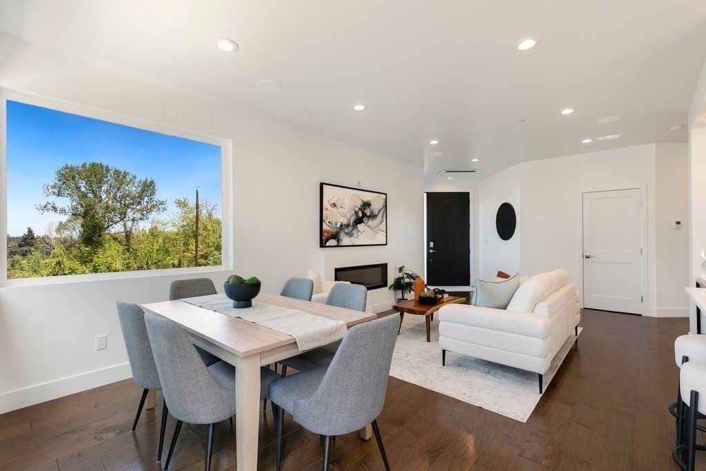 House in Bellevue, Washington, United States 5 - 17873544