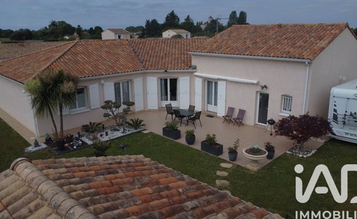 Casa a Nord Ouest, Saujon, Francia 1