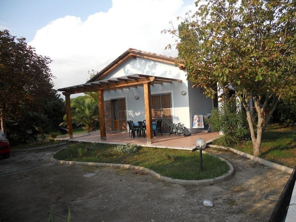 House in Tonfano, Pietrasanta, Italy 3 - 17876967
