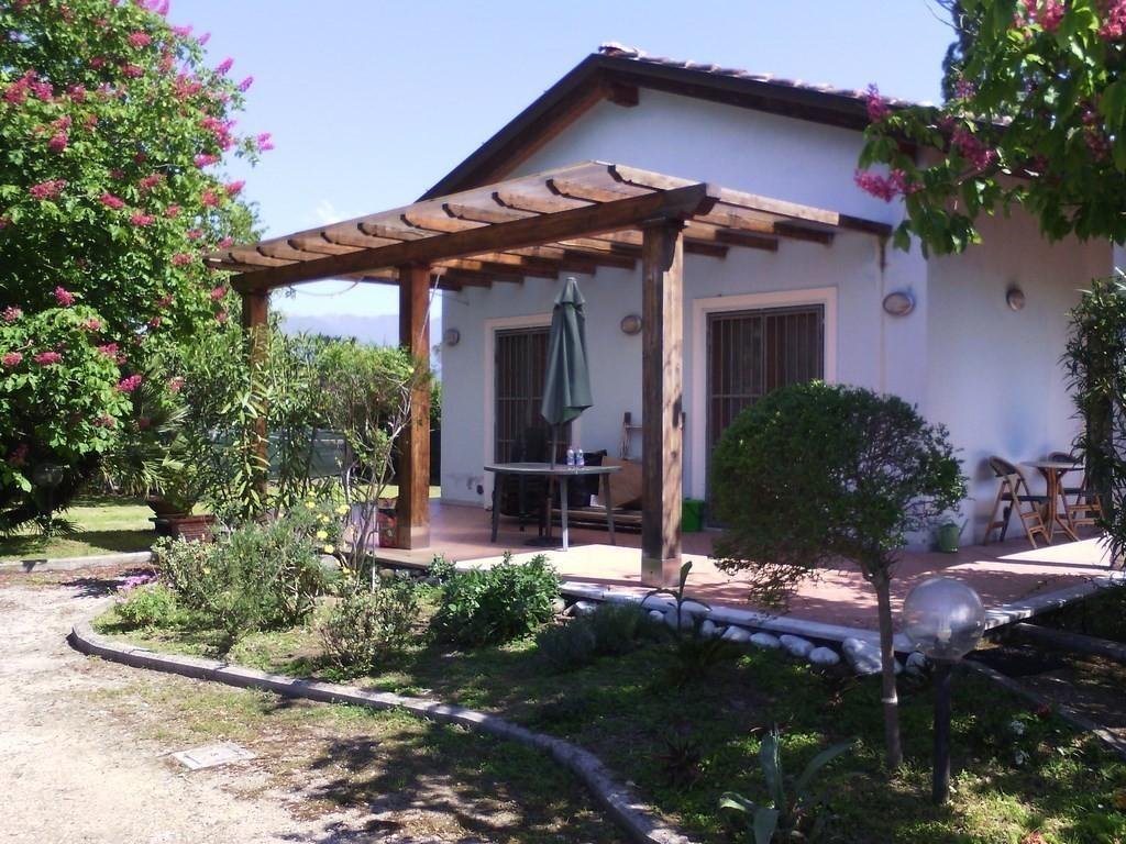 House in Tonfano, Pietrasanta, Italy 2 - 17876967