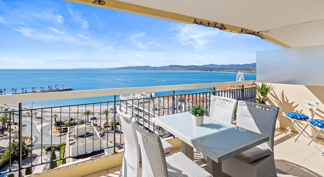 Apartment in Le Dramont-Agay-Anthéor-Le Trayas, Saint-Raphaël, France 1 - 17877918