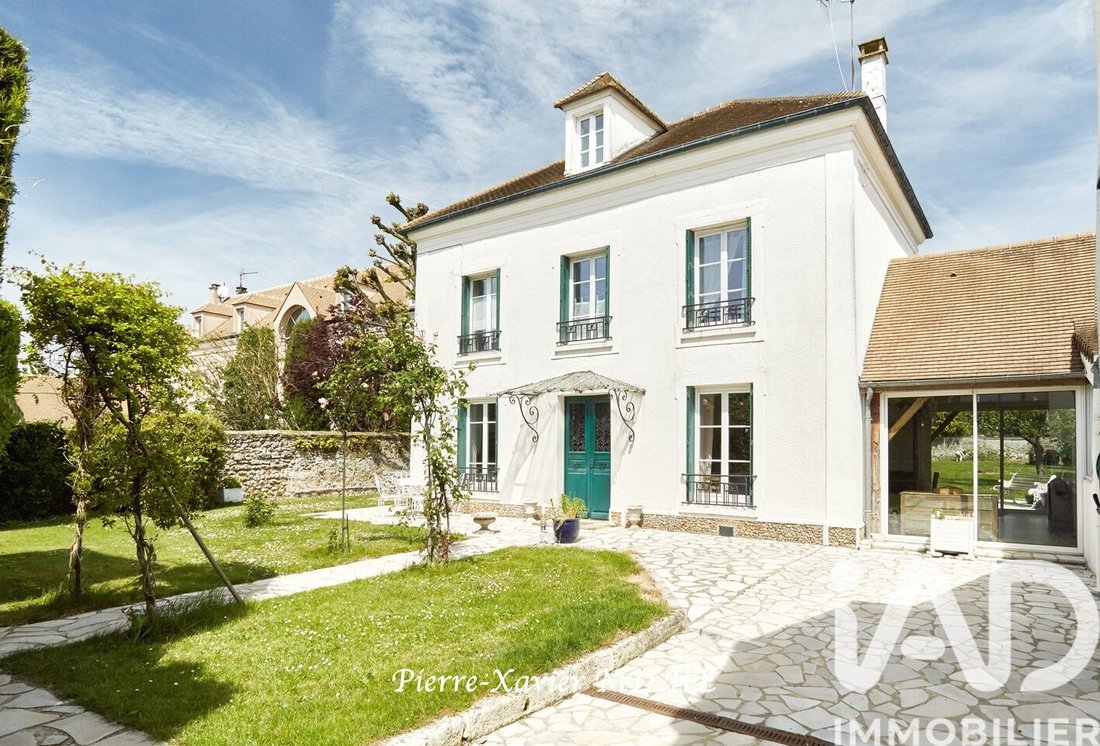 House in Les Alluets-le-Roi, Ile-de-France, France 4 - 17884683