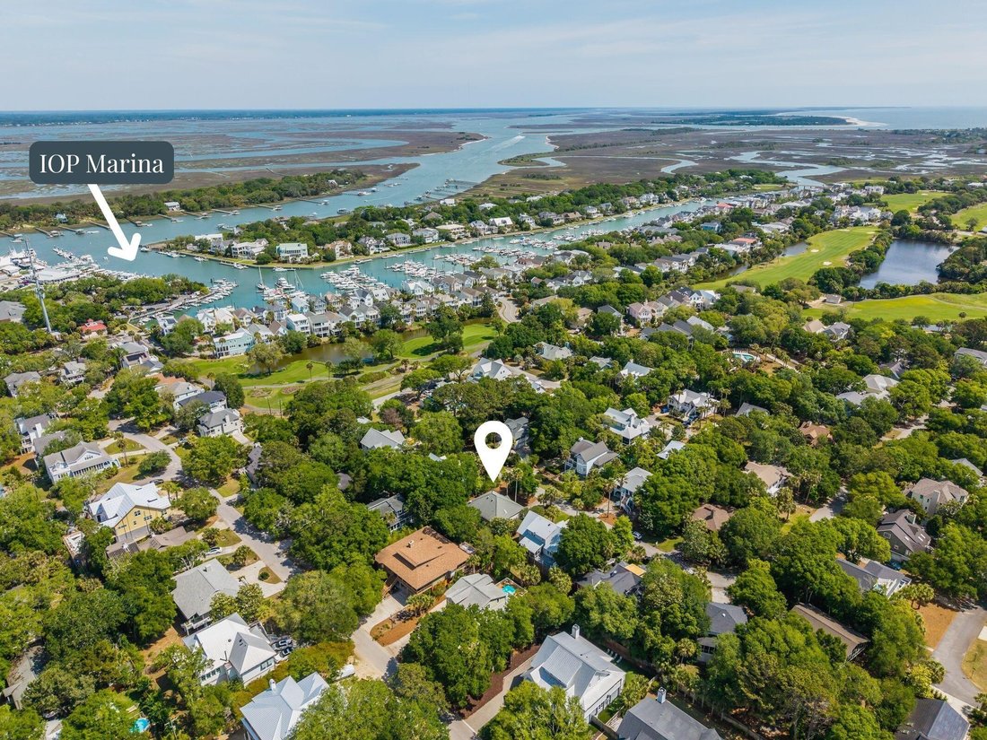 House in Isle of Palms, South Carolina, United States 1 - 17877904