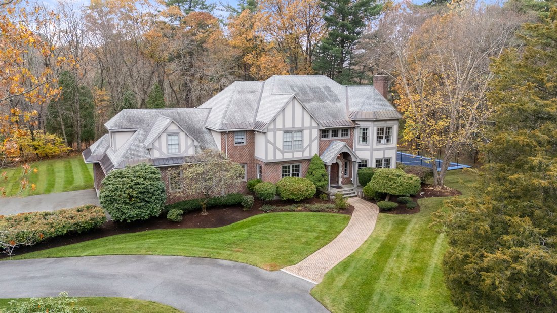House in Weston, Massachusetts, United States 2 - 17874165