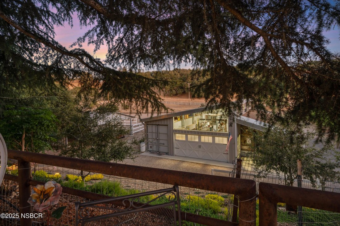 House in Santa Ynez, California, United States 1 - 17874691