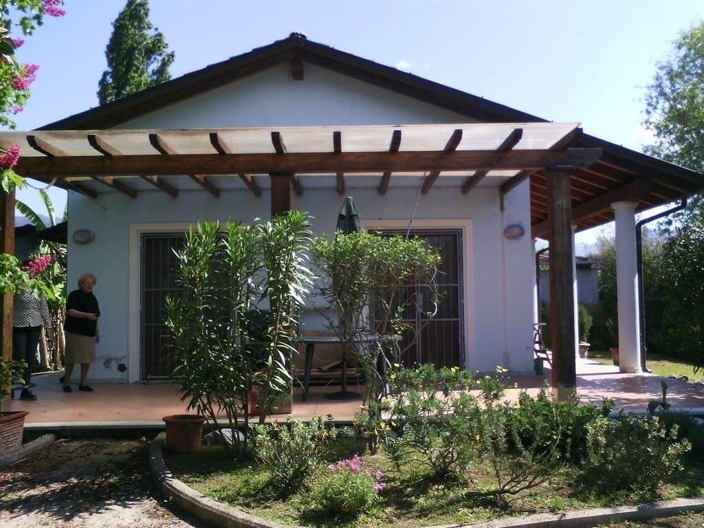 House in Tonfano, Pietrasanta, Italy 4 - 17876967