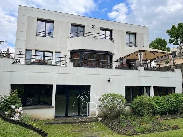House in Le Chesnay, Le Chesnay-Rocquencourt, France 4 - 17654380