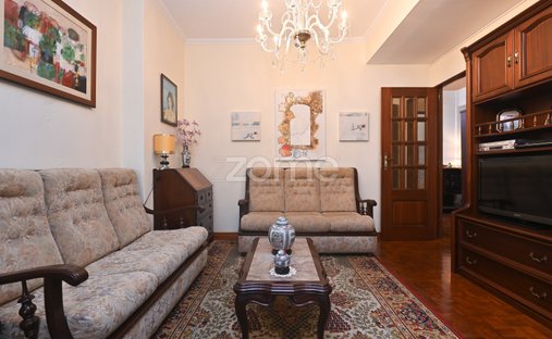Apartment in Oeiras e Sao Juliao da Barra, Paco de Arcos e Caxias, Lisbon, Portugal 1