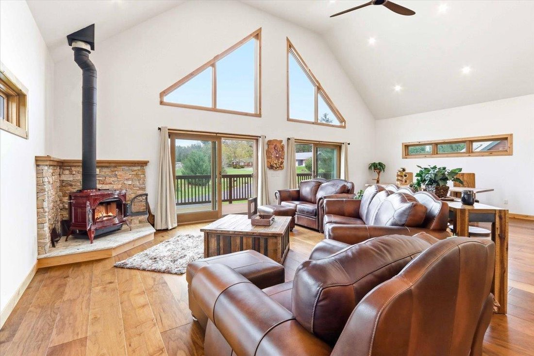 House in Wisconsin Dells, Wisconsin, United States 3 - 17882253