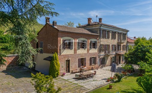 Casa di campagna a Vignale Monferrato, Piemonte, Italia 1