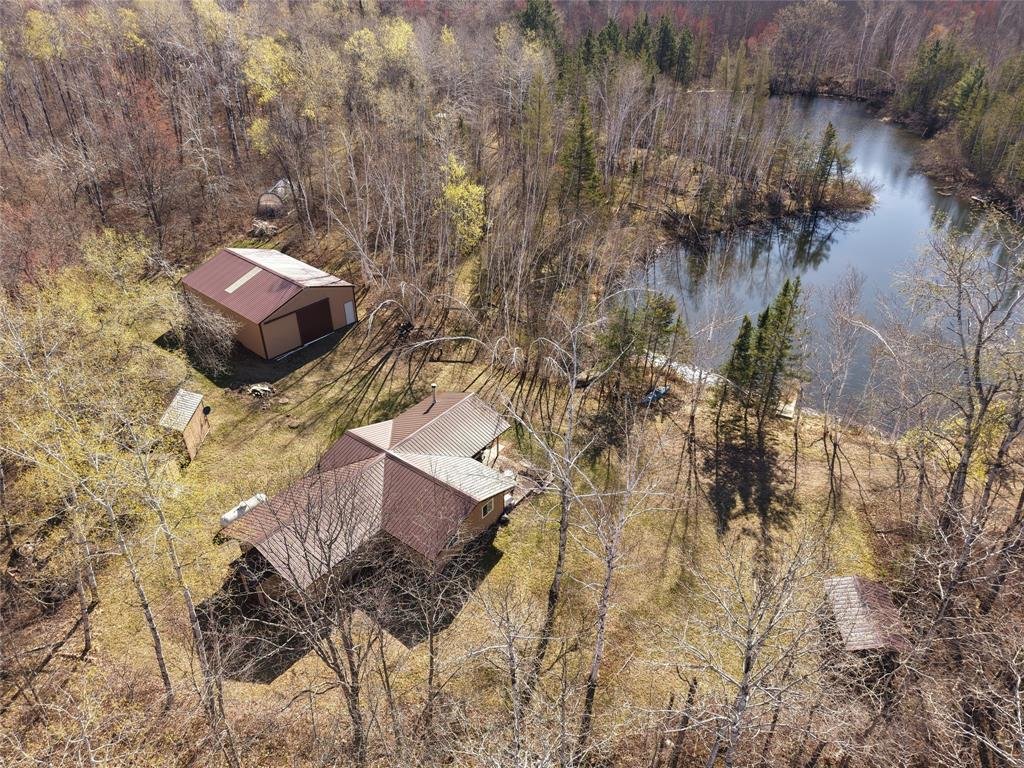 House in Danbury, Wisconsin, United States 1 - 17875251