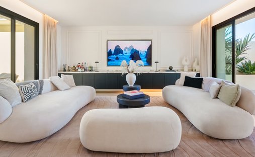 Penthouse in Nueva Andalucia, Marbella, Spain 1
