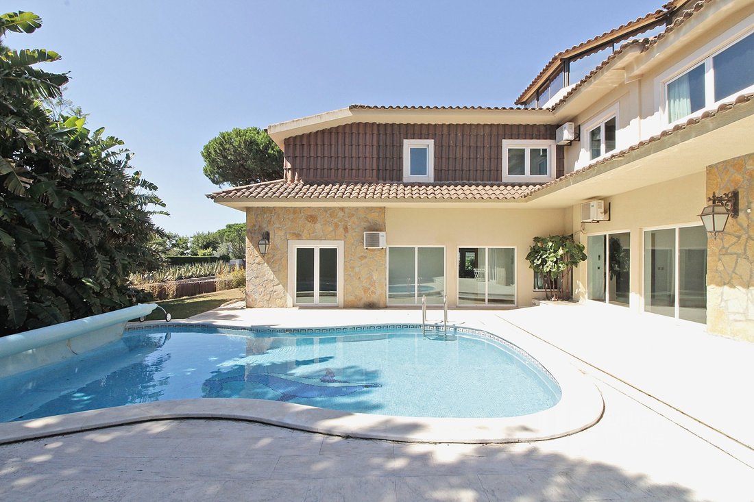 House in Cascais e Estoril, Lisbon, Portugal 1 - 17873824