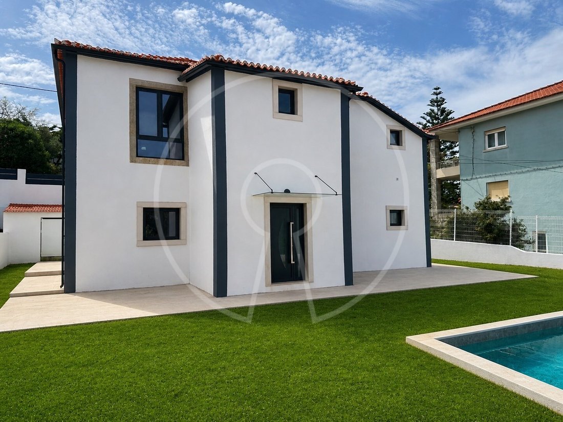House in Carcavelos e Parede, Lisbon, Portugal 1 - 17879680