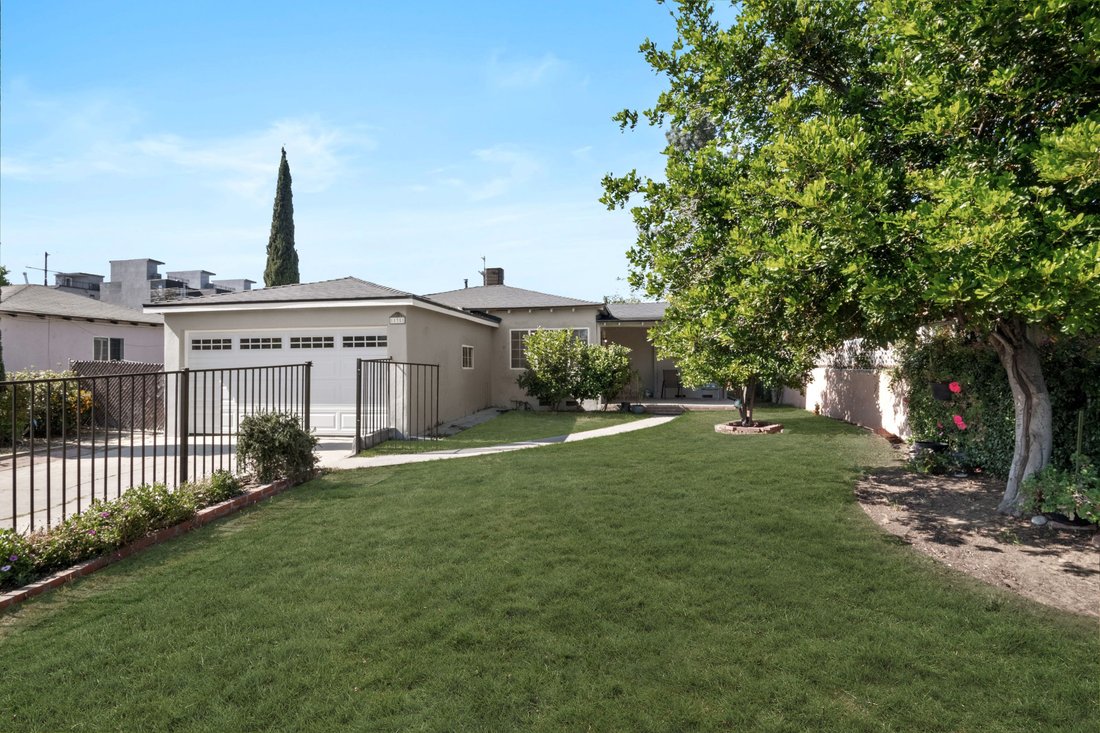 House in Los Angeles, California, United States 1 - 17872881