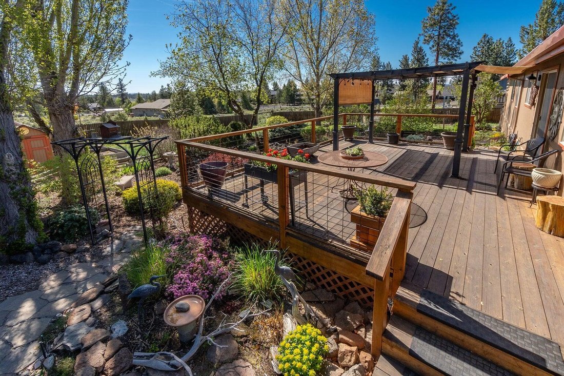 House in Sisters, Oregon, United States 3 - 17876188