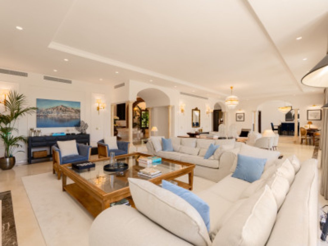 Villa in Sierra Blanca, Marbella, Spain 2 - 17874000