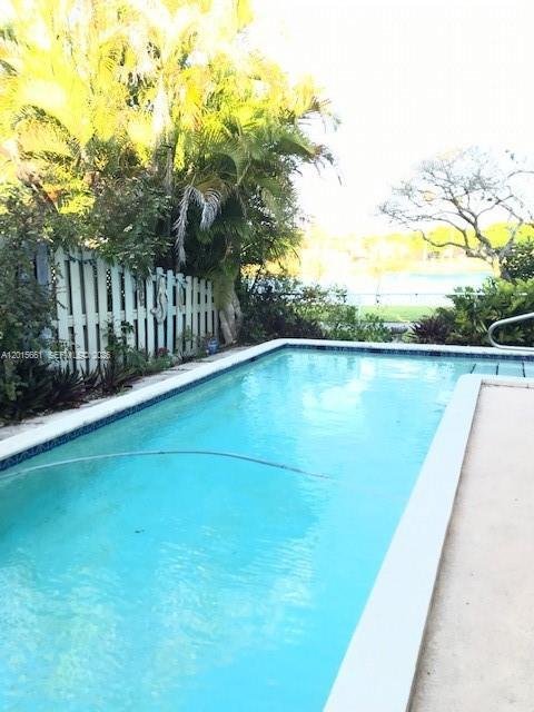 House in Miami, Florida, United States 1 - 17875846