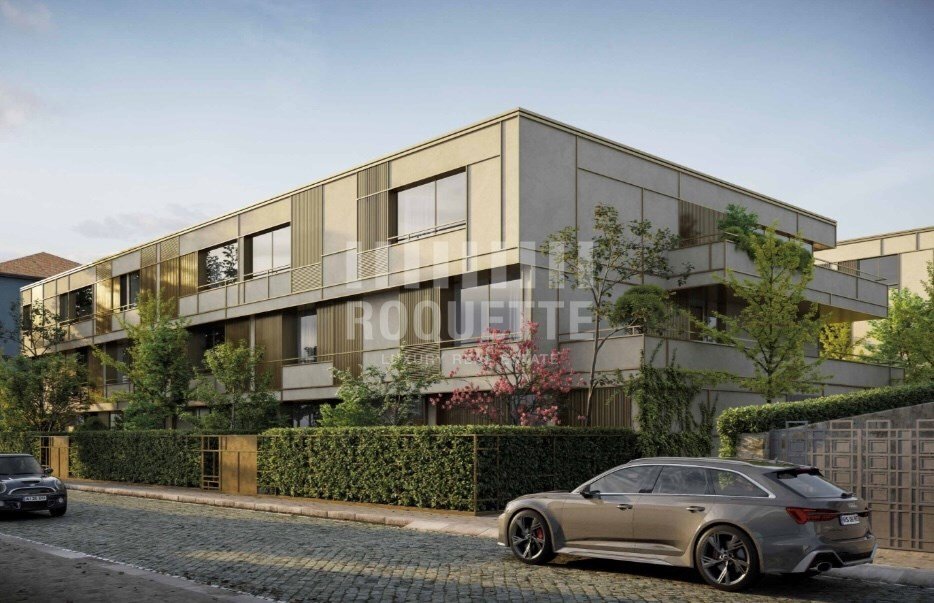 Apartment in Lordelo do Ouro e Massarelos, Porto District, Portugal 1 - 17873906
