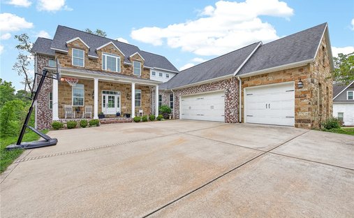 House in Centerton, Arkansas, United States 1